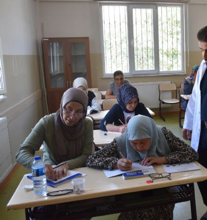 Belediyemizin Tesislerinde Okuma Yazma reniyorlar