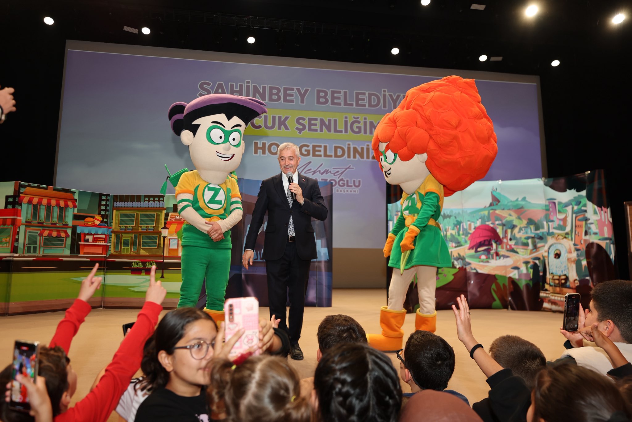 ocuklar ahinbeyde Elendi 