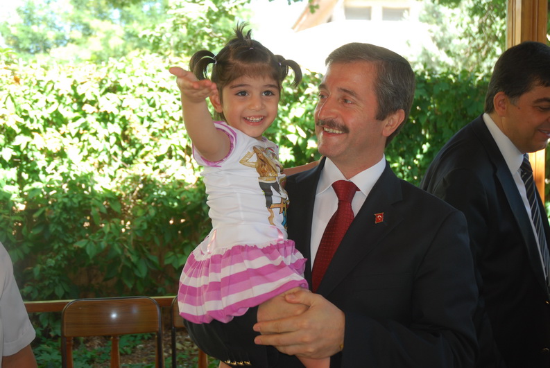 Bakanmz Mehmet Tahmazolu 