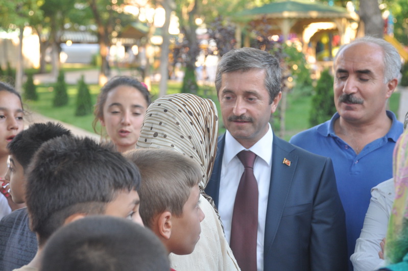 Bakanmz Mehmet Tahmazolu 