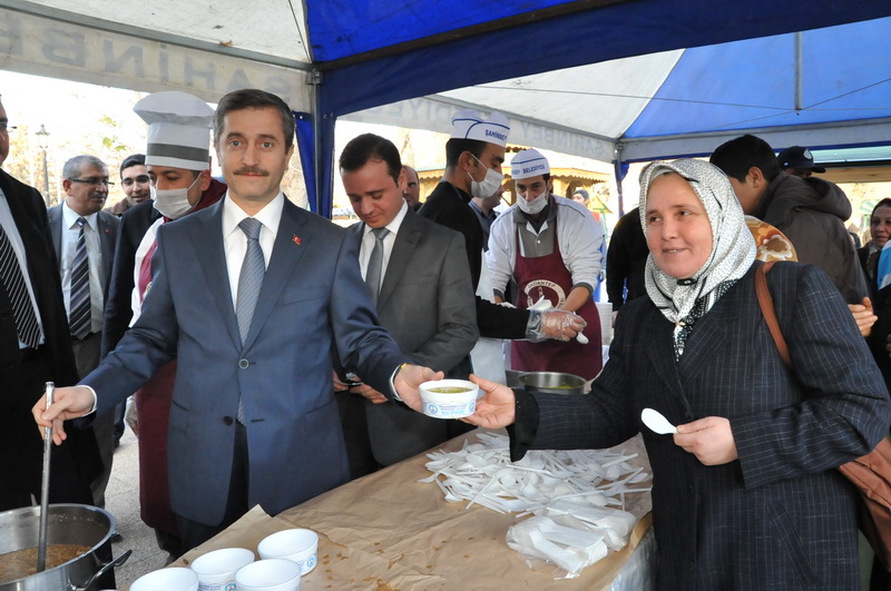 Bakanmz Mehmet Tahmazolu 