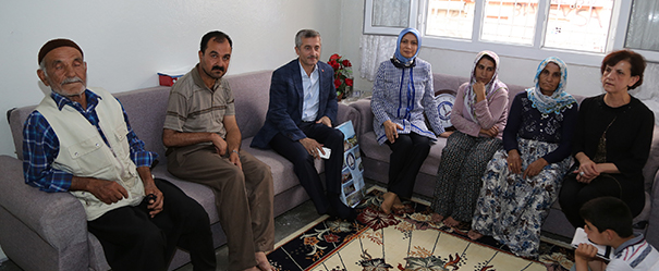 Aileleri Ziyaret Ettiler