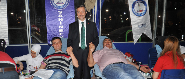 Ba�kan Tahmazo�lu, "2882 �nite Kanla Rekor Yine Gaziantep�in"