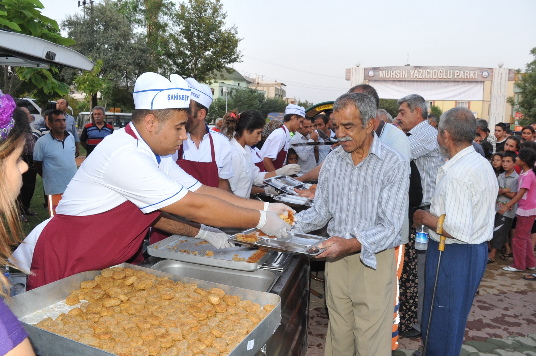 ahinbey Belediyesi ftar adrlarn Denetliyor