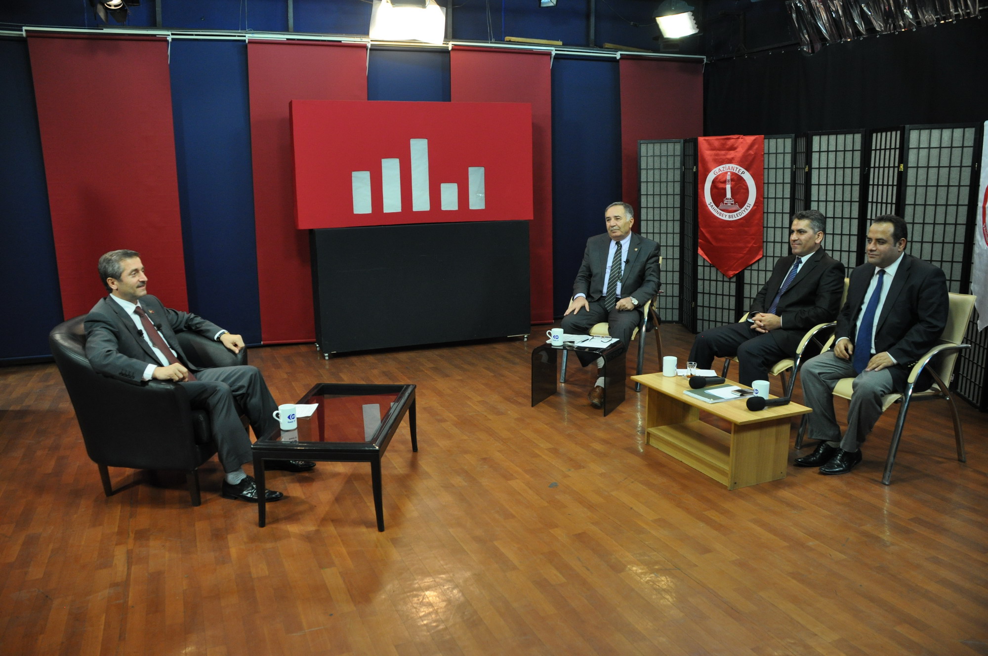 Bakan Tahmazolu Ortak Yayn Platformu Canl Yayn Konuu Olacak