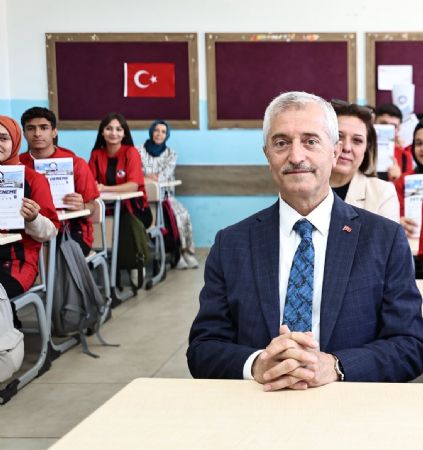 Belediyemizden rencilere Deneme Seti Destei