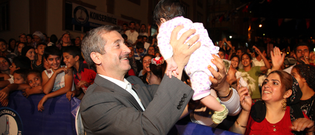 �ahinbey Belediyesi G�ne� Mahallesinde Konser Verdi