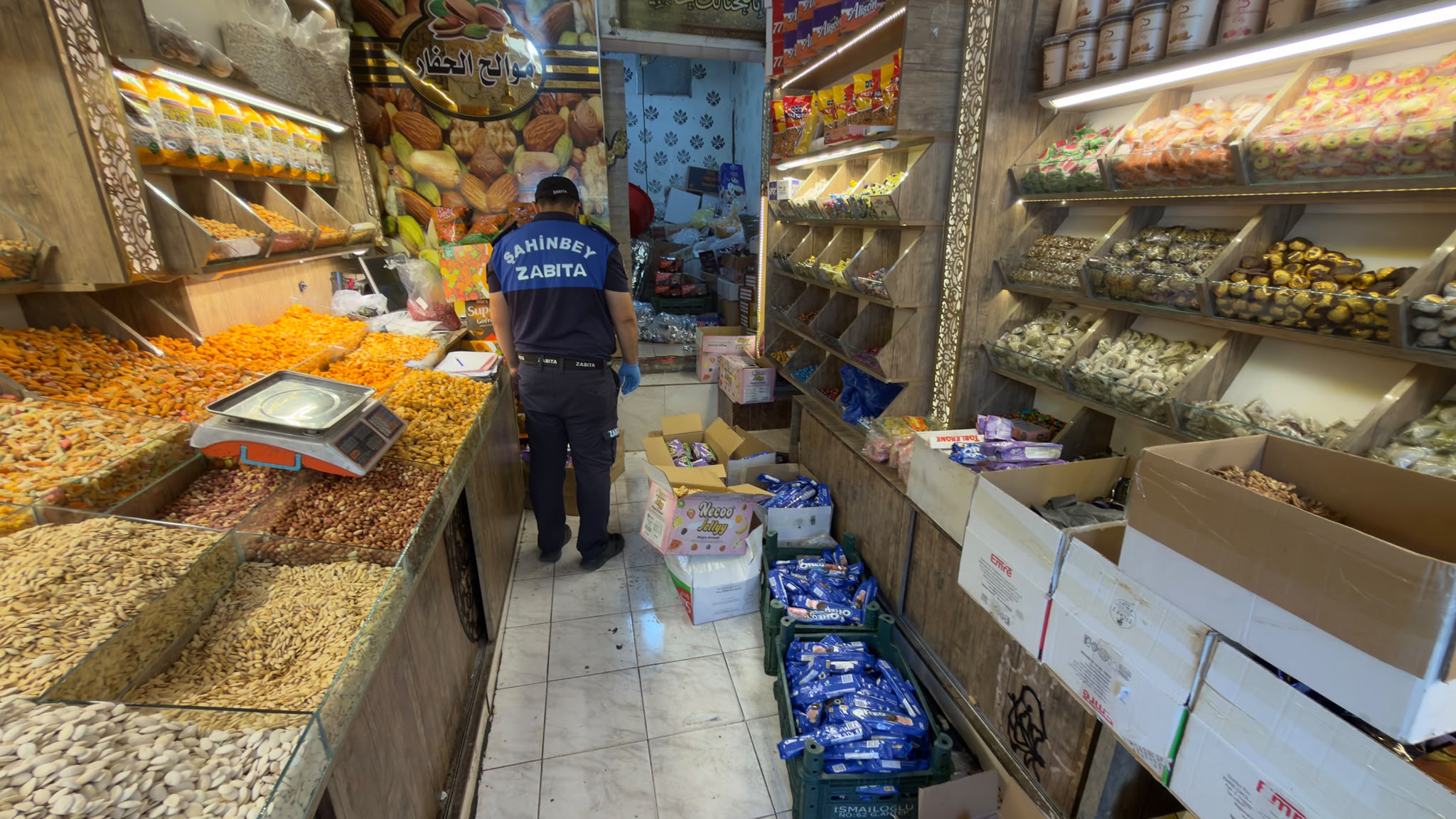 �ahinbey Zab�ta Ekipleri Vatanda��n Sa�l��� �le Oynayan �� Yerini M�h�rledi