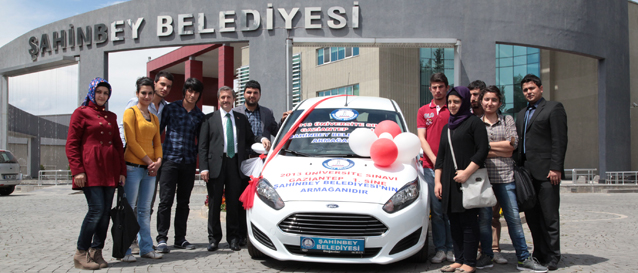 Bu Araba �ahinbey Belediyesi�nde Sahibini Bekliyor