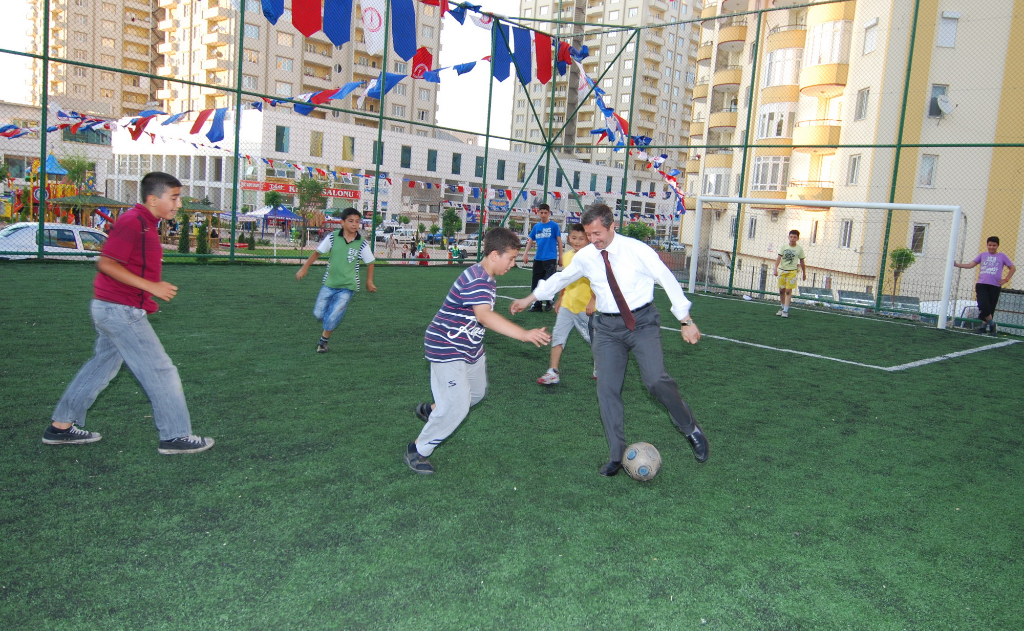 ahinbeyde Parklar Spor Merkezi Haline Geldi