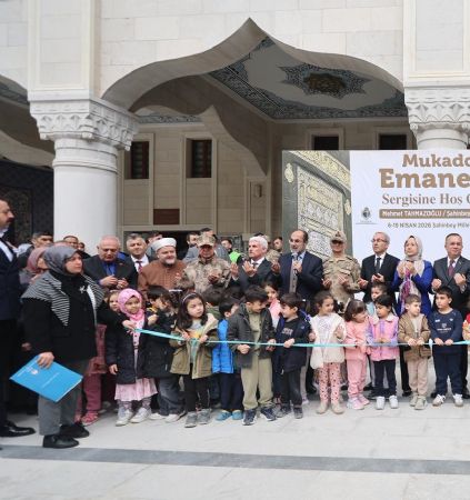 �ahinbey�de Mukaddes Emanetler Sergisi Kap�lar�n� A�t�