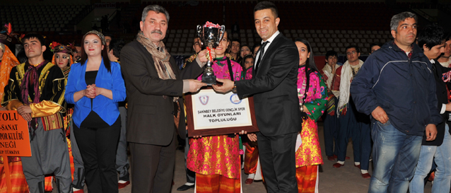 ahinbey Belediyesi Halk Oyunlar Ekibi l Birincisi Oldu