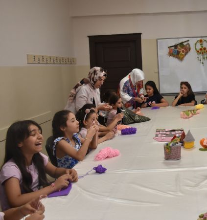 �ahinbey�de Yaz Tatili �lmek �lmek �retime D�n���yor