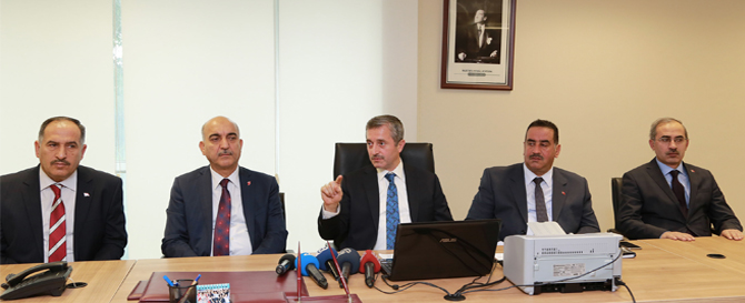 Bakan Tahmazolu Spor Muhabirleriyle Bir Araya Geldi