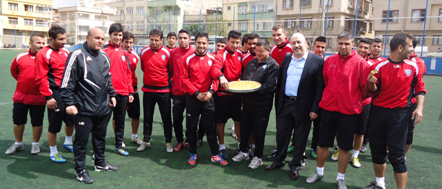 �ahinbey Belediye Futbol Tak�m�na Baklava Dopingi