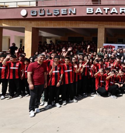 Bakanmzdan 160.000 renciye Forma