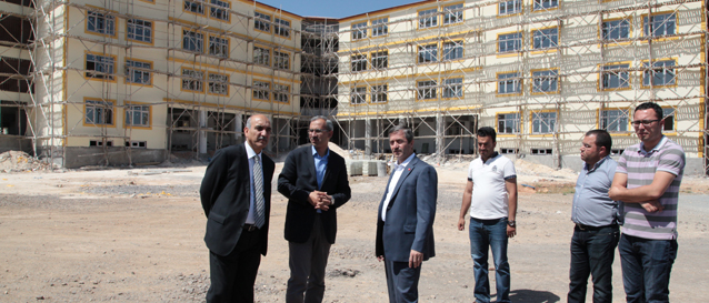 Ba�kan Tahmazo�lu, "Her Alanda E�itime Destek Oluyoruz"