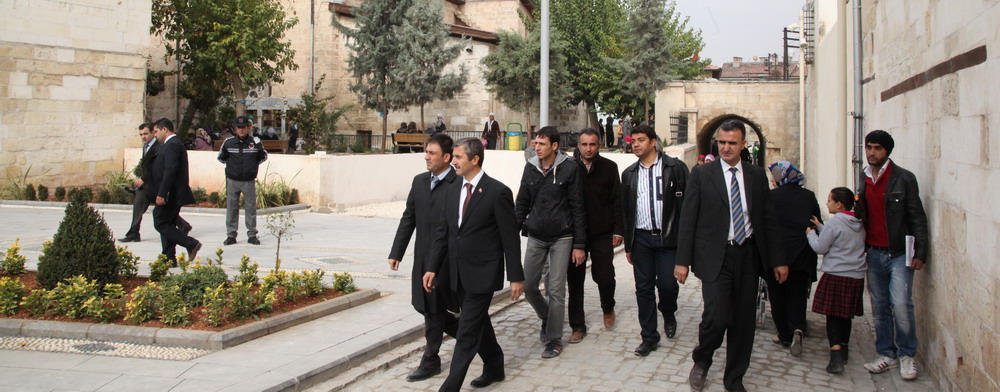 Bakan Tahmazolu Sokak Salklatrma Yaplan Alanlar Gezdi