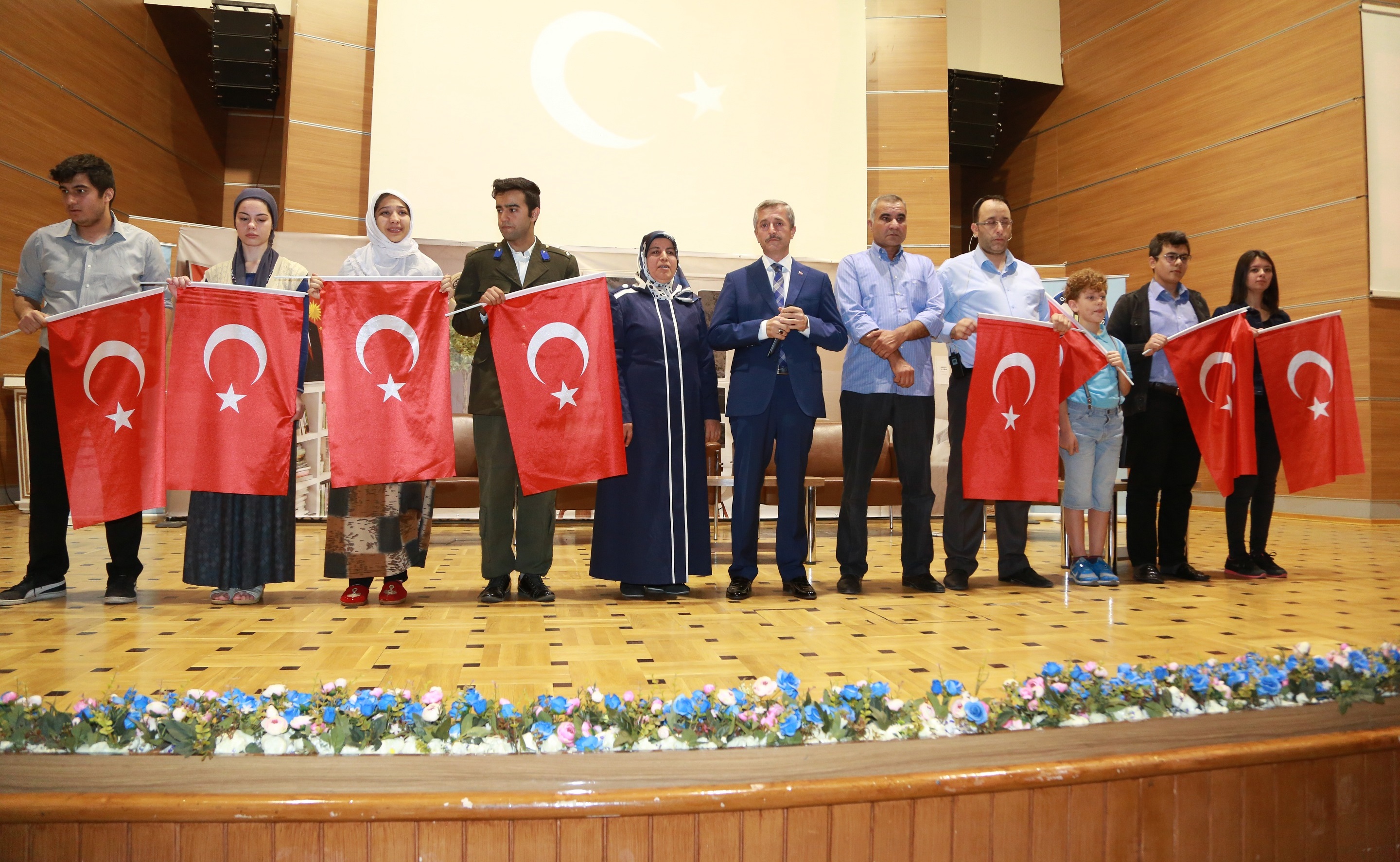 15 Temmuz Tiyatrosu Duyguland�rd�