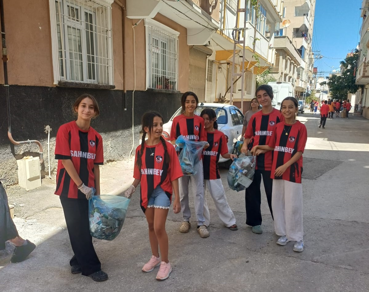 ahinbeyli ocuklardan rnek Davran