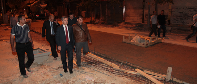 Ba�kan Tahmazo�lu, "�ehitler Caddesinde Gece G�nd�z �al���yoruz"