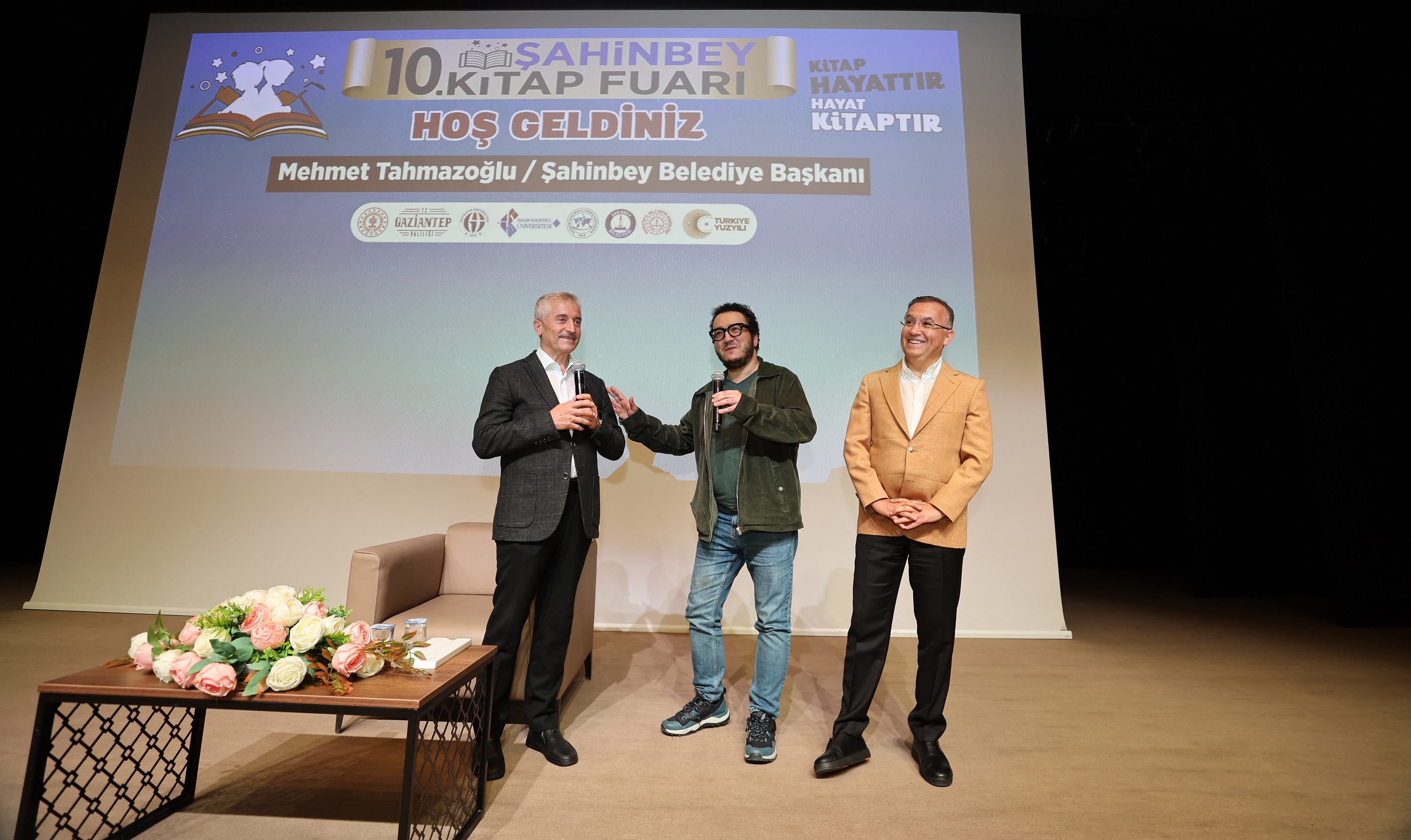 Oytun Erba� Evlilik ��in Ba�kan Tahmazo�lu�ndan Yard�m �stedi!
