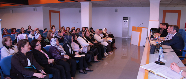 Ba�kan Tahmazo�lu, "B�t�enin 4�te 3��n� Yat�r�m B�t�esi Olarak Kullan�yoruz"