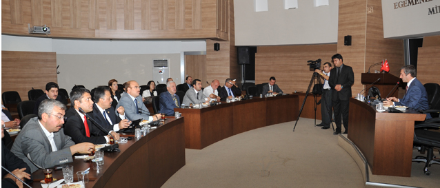 Bakan Tahmazolu cratlarn Anlatt