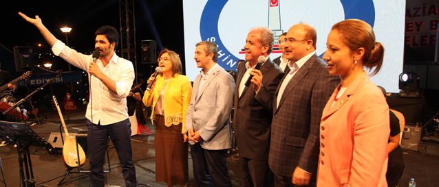 Bakan Fatma ahin Uur Ilak le "Haydi Anadolu" arksn Syledi