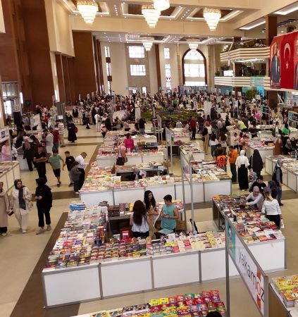 Belediyemizin Kitap Fuarn 150 Binden Fazla Kii Ziyaret Etti