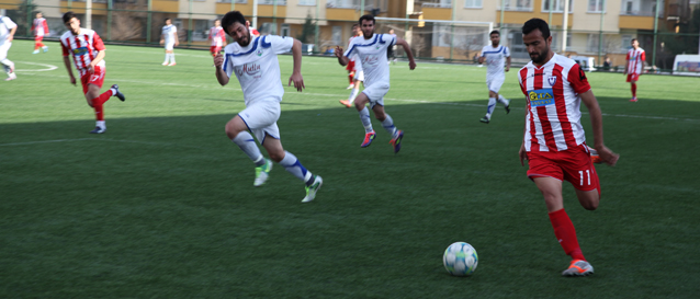 �ahinbey Belediye Futbol Tak�m�, Birecik Belediye Sporu Eli Bo� G�nderdi