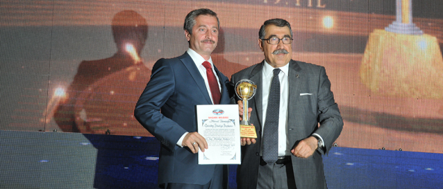 Ba�kan Tahmazo�lu�na Y�l�n Belediye Ba�kan� �d�l�