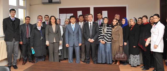 Ba�kan Tahmazo�lu ��retmenleri Unutmad�