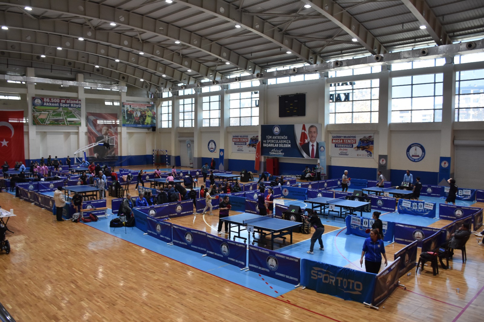 �ahinbey, Masa Tenisinde 1. Lig Heyecan�na Ev Sahipli�i Yapt�