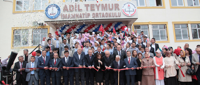 �ahinbey Belediyesi Adil Teymur �mam Hatip Ortaokulunu Bakanlar A�t�