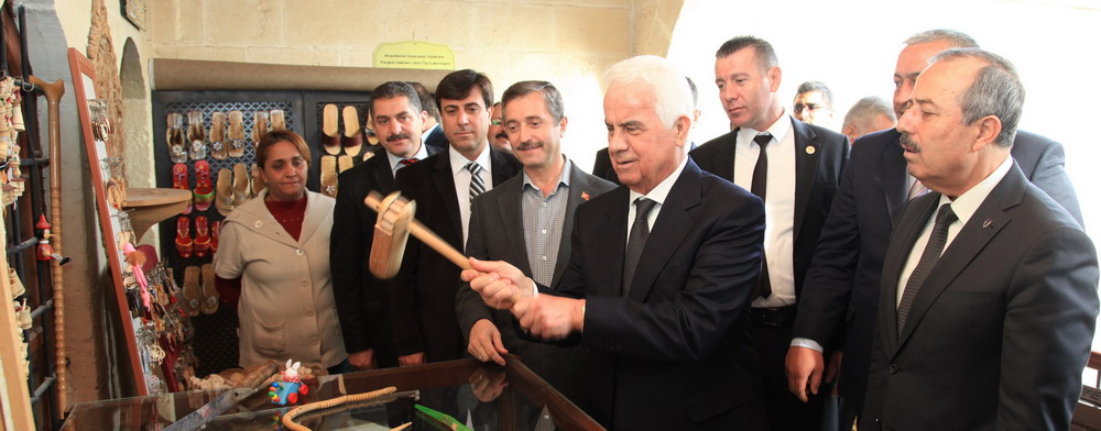 KKTC Cumhurbakan Erolu, Belediyemizin almalarn Gezdi