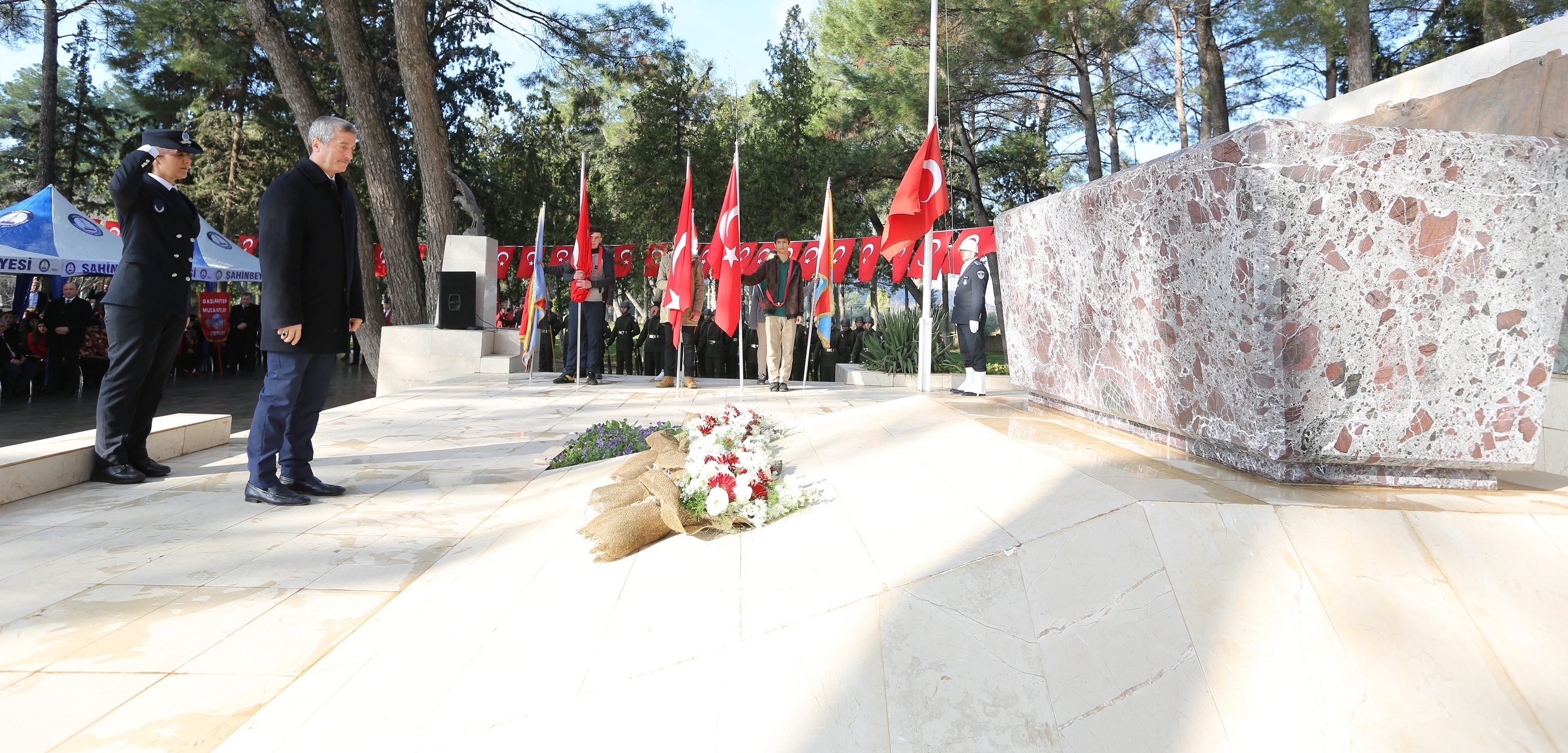 anl Destana Yakr Kutlama