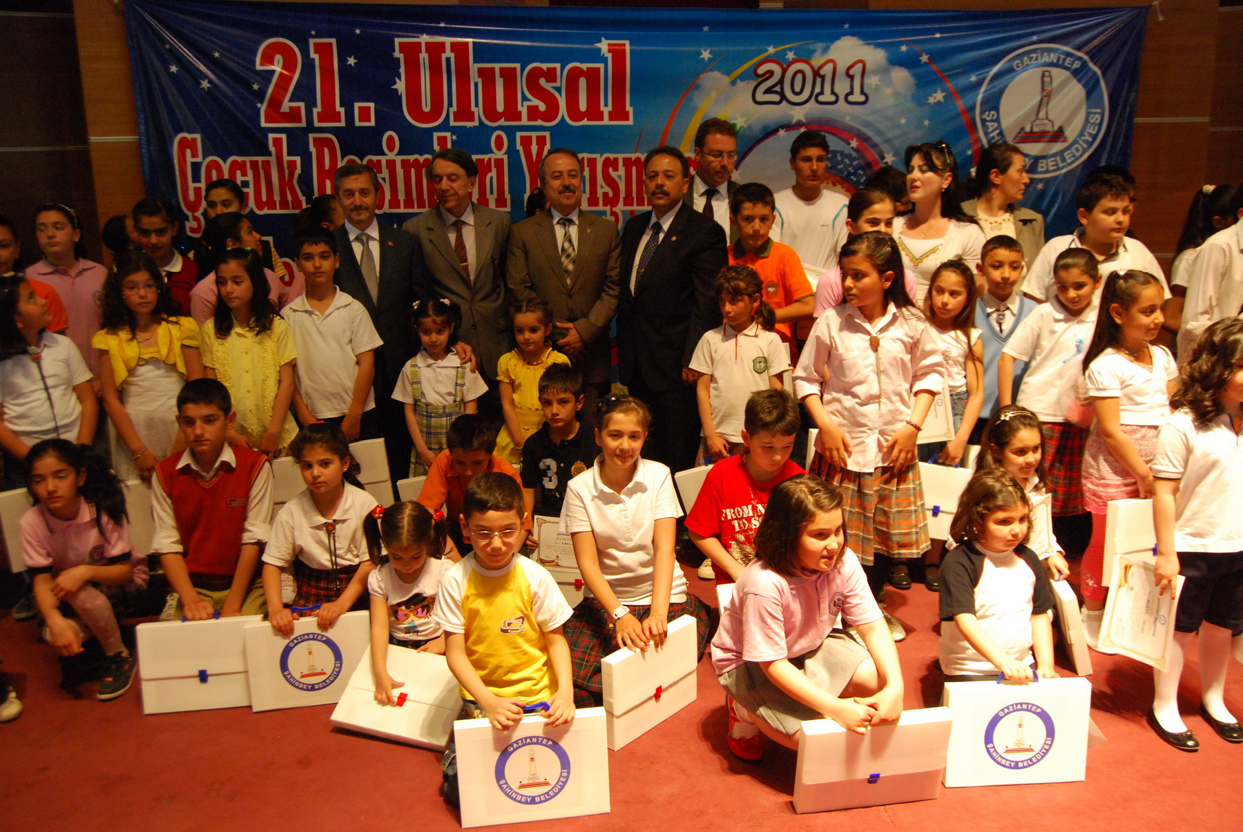 Ulusal Resim Yarmas dl Treni Yapld