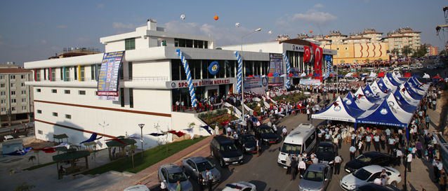 Bakanlar, ahinbey Ky Pazar Spor ve Eitim Merkezinin Aln Yapt