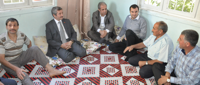 Milletvekili Tayyar le Bakan Tahmazolu ve Toprak Aile Ziyaretinde