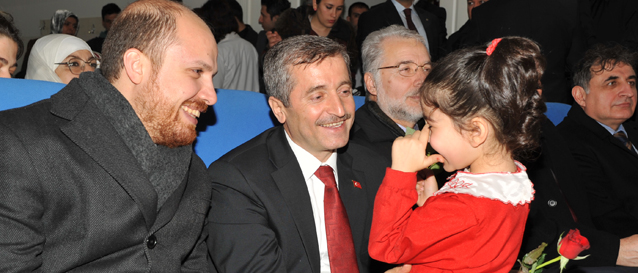 Ba�bakan�m�z�n O�lu Bilal Erdo�an �ahinbeyin Hizmetlerini Gezdi