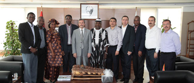 Burkina Faso�dan Ba�kan Tahmazo�lu�na Ziyaret