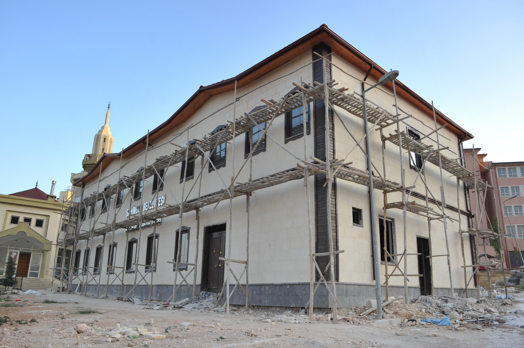 ahinbey Sosyal Tesise Antep Evi Mimarisi Uyguluyor
