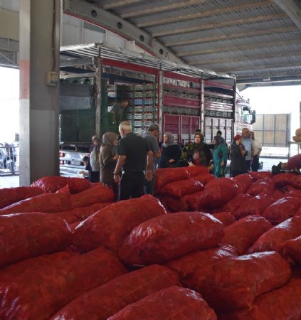 Belediyemizin reticiden Tketiciye Tarla Fiyatna Projesine Vatanda