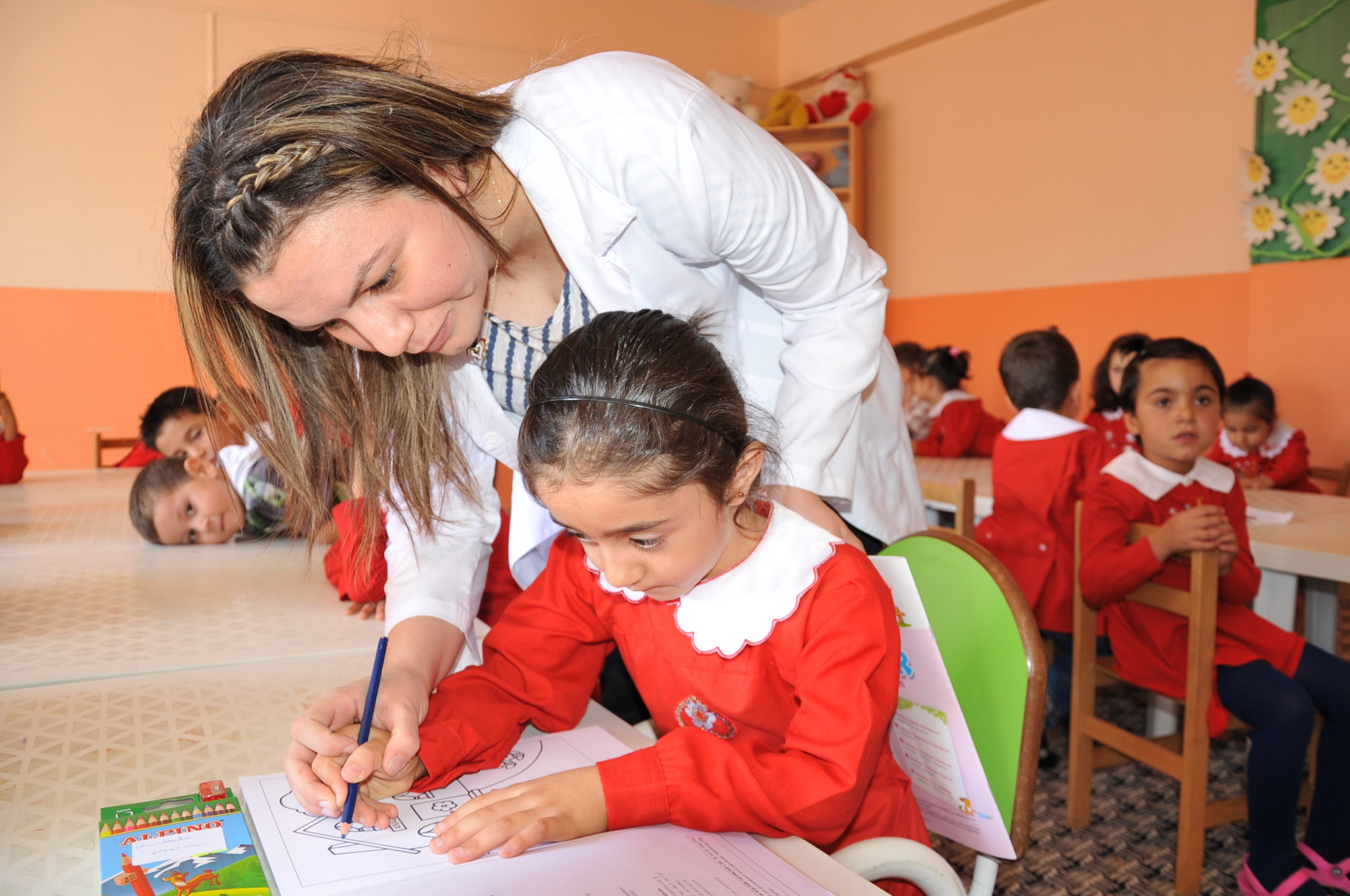 Sosyal Tesislerde Anasnf Eitimi Veriliyor