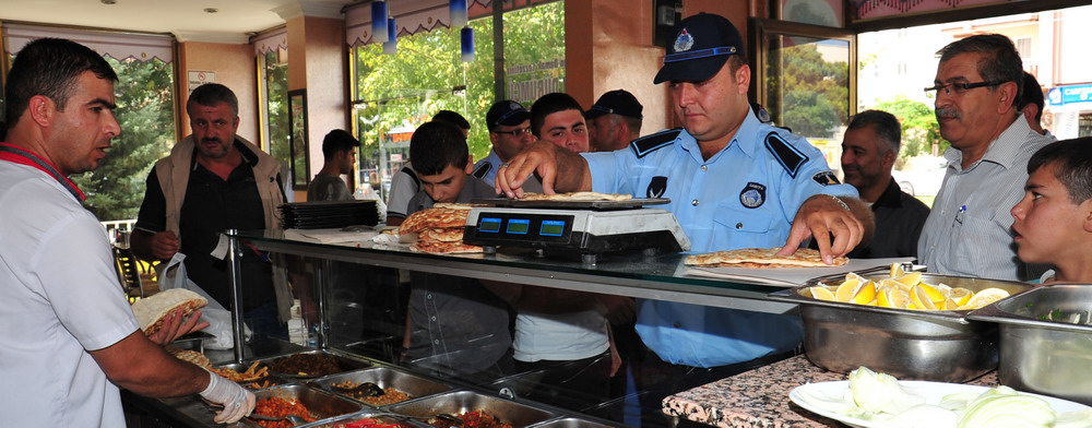 ahinbey Belediyesi Zabta Ekipleri Frn ve Kebaplar Denetliyor
