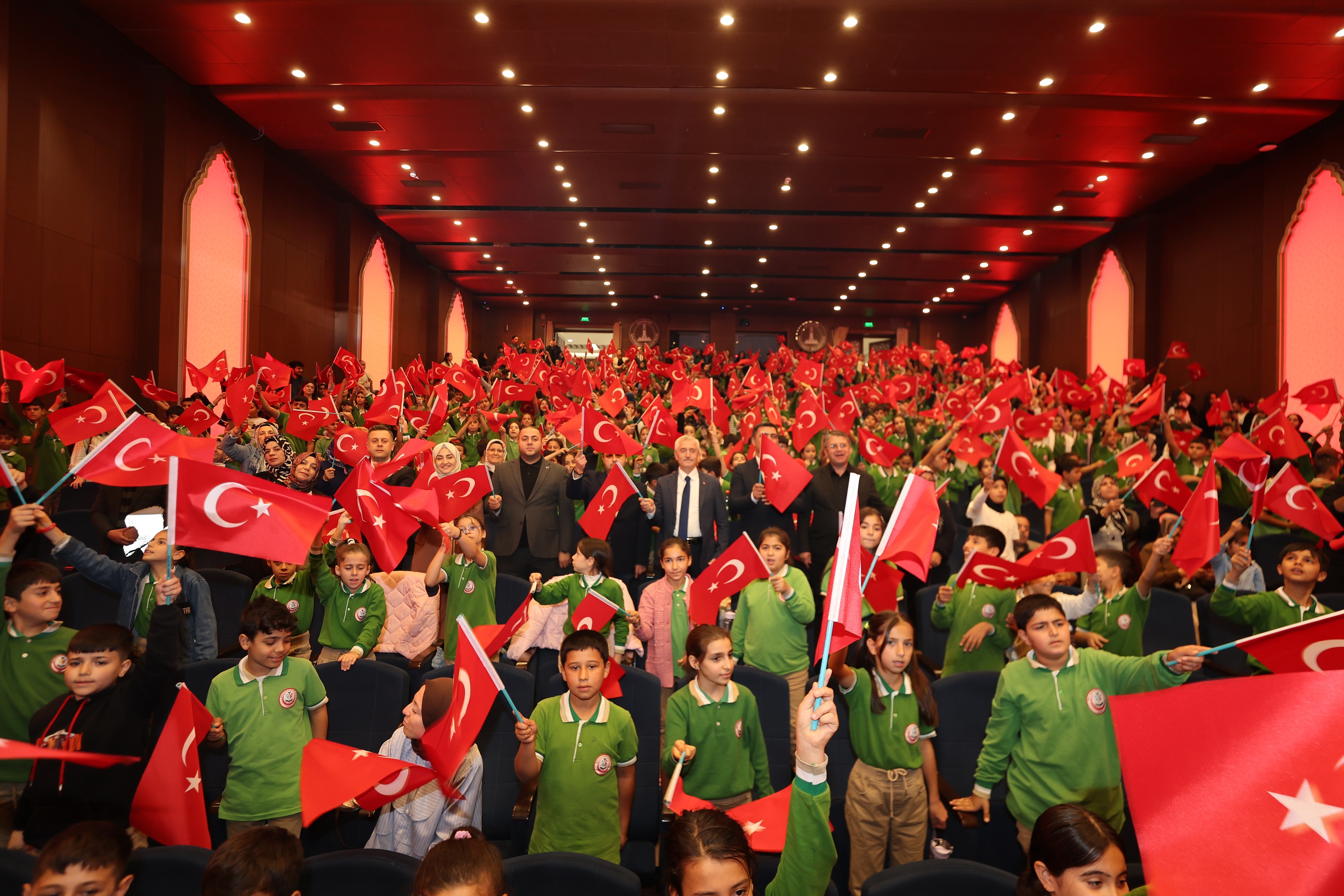 ahinbey Belediyesinden 29 Ekime zel anlaml dinleti