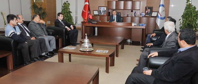 Ba�kan Tahmazo�lu�na MHP �ahinbey�den Ziyaret