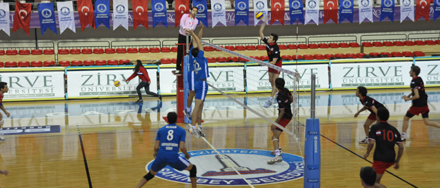 �ahinbey Voleybol�da Seriye Devam ��in Sahaya ��kacak