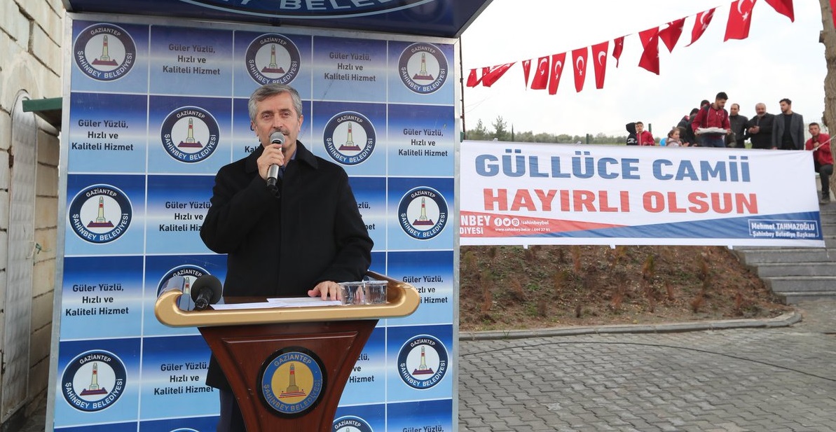 Vatanda stiyor Bakanmz Yapyor